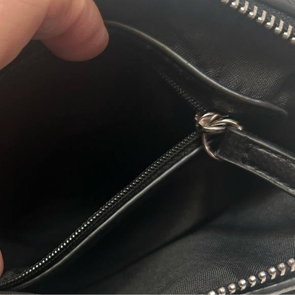 Madden NYC Women's Crystal Barrel Bag. No body strap comes with this bag.‎ - Picture 10 of 14